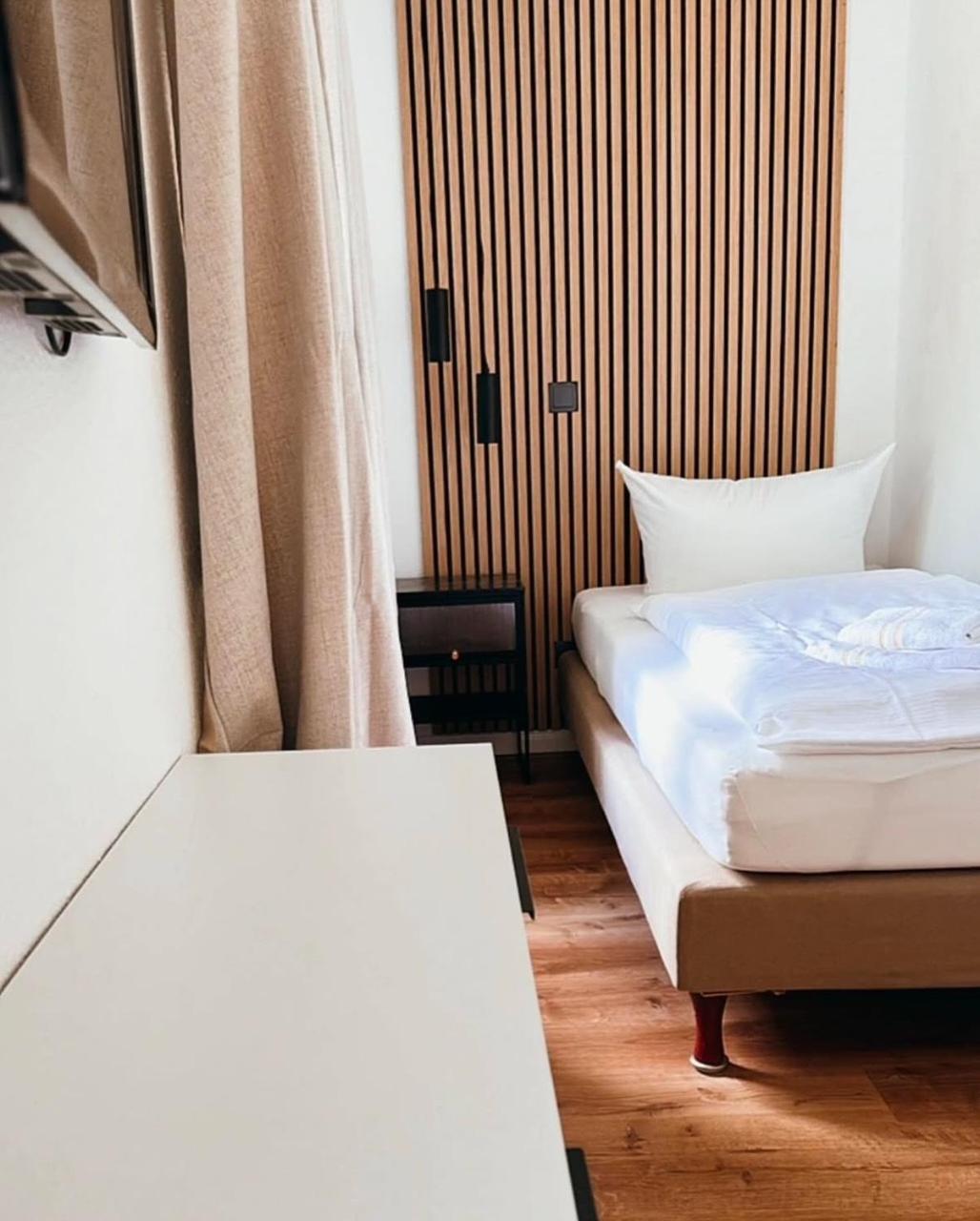 טאלה Hotel Bodeblick מראה חיצוני תמונה