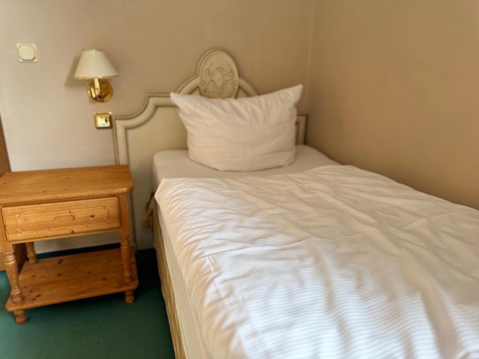 טאלה Hotel Bodeblick מראה חיצוני תמונה