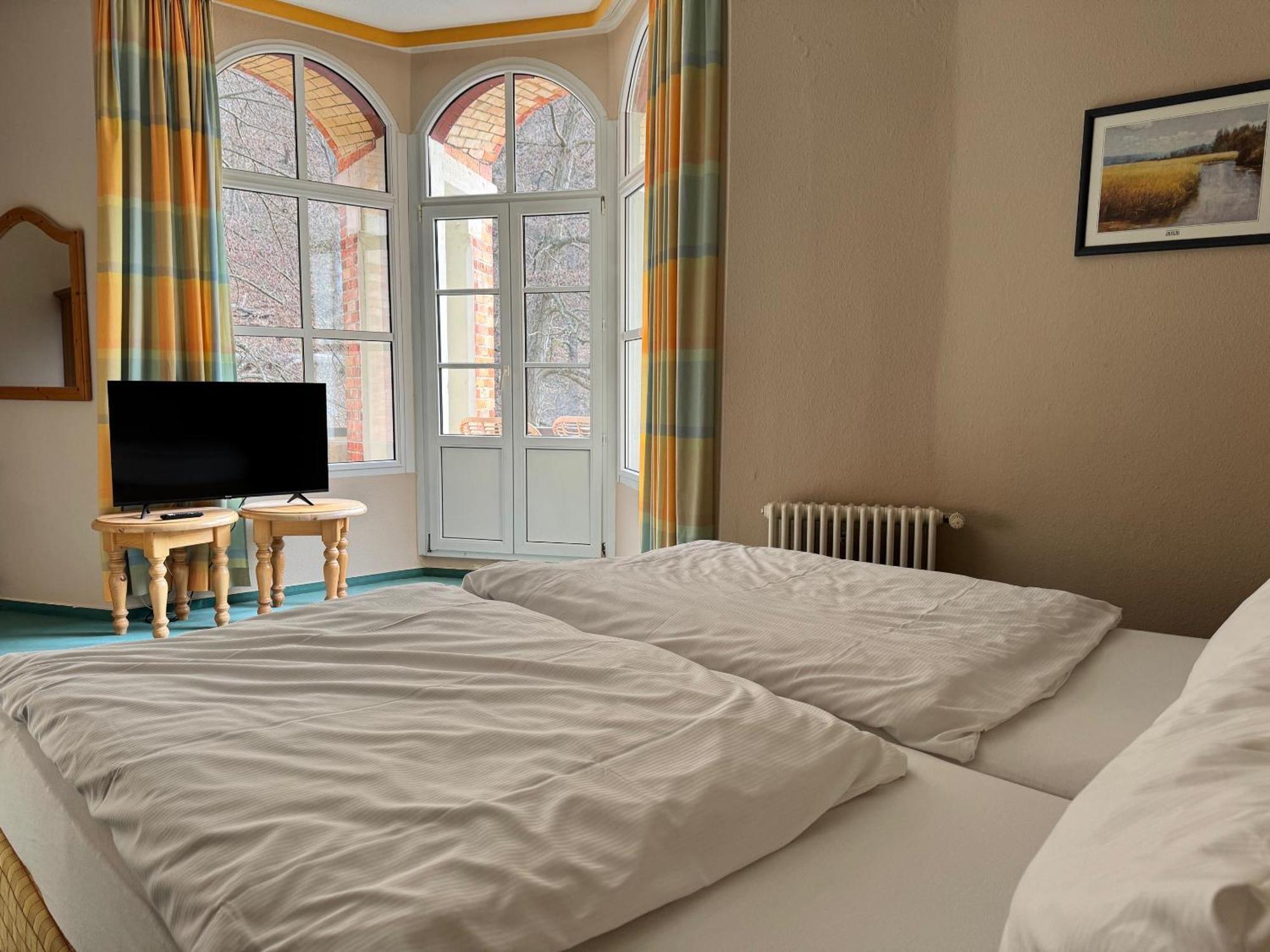 טאלה Hotel Bodeblick מראה חיצוני תמונה